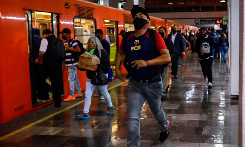 Caos en la Línea 3 del Metro CDMX