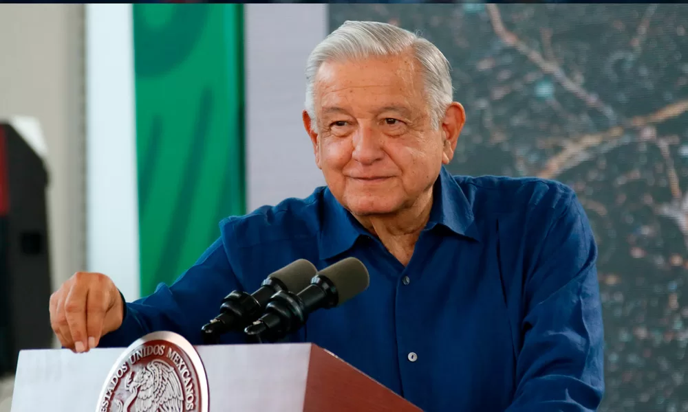 AMLO garantiza apoyo a damnificados de Acapulco y Coyuca de Benítez