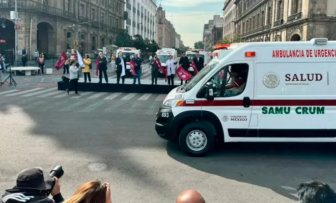 Entrega el Gobierno de la CDMX nuevas ambulancias con inversión millonaria