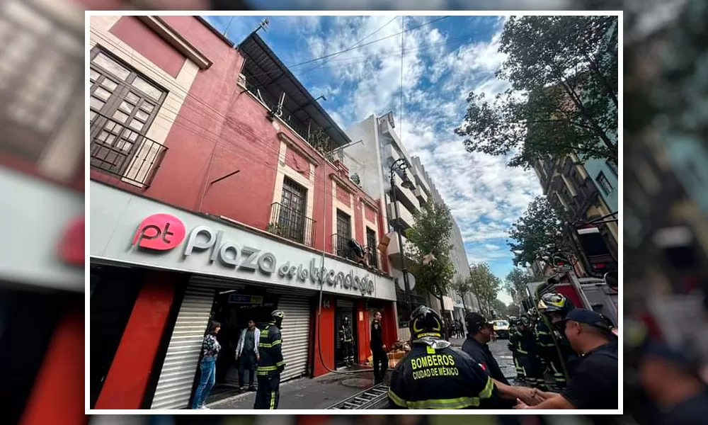 Movilización por incendio en Plaza de la Tecnología en el Centro de la CDMX