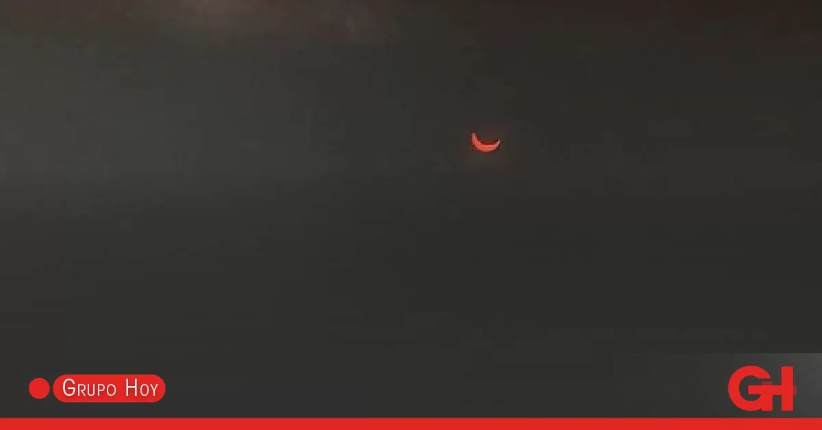 Eclipse llega a su punto máximo en CDMX