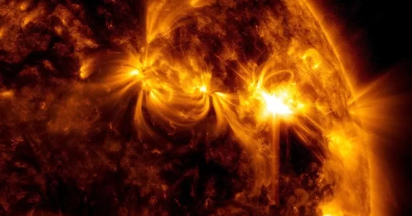 El Sol entra en un periodo de máxima actividad: una erupción solar gigante sacude la Tierra