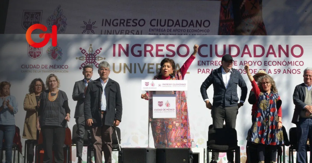 Clara Brugada da inicio al programa "Ingreso Ciudadano Universal" para personas de 57 a 59 años en la CDMX