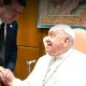 Pedro Haces edita foto de su audiencia con el Papa Francisco